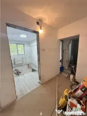 Apartament de 3 camere, decomandat, renovat complet ,Drumul 