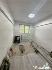 Apartament de 3 camere, decomandat, renovat complet ,Drumul 