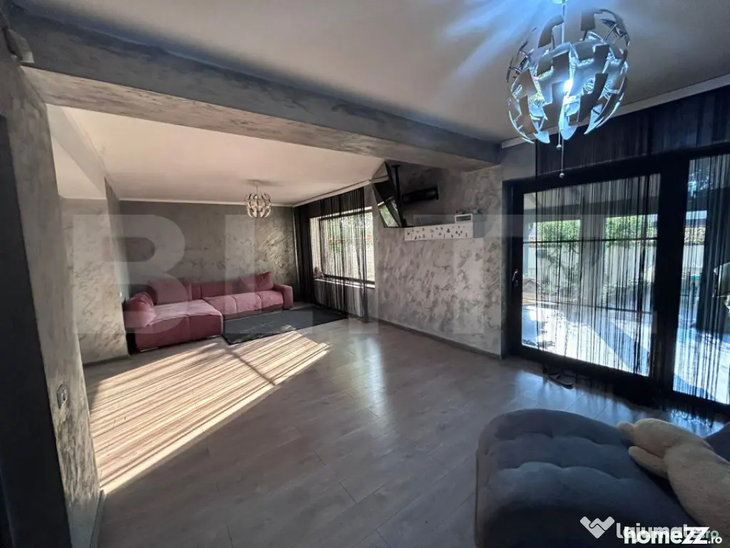 Casa moderna P+1, 3 dormitoare, 180 mp, zona Damila - Craiova (Dolj)