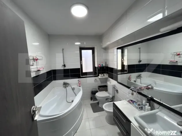Casa moderna P+1, 3 dormitoare, 180 mp, zona Damila - Craiova (Dolj)