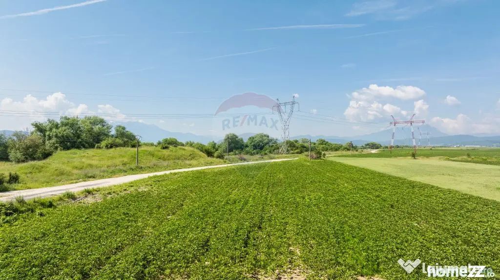Teren extravilan Codlea, 6193mp, deschidere la DN1 de 51m... - Codlea (Brasov)