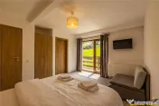 FILM! Oaza de relaxare si rafinament, in peisaje montane spe 