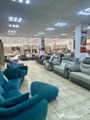 SPATIU COMERCIAL PREMIUM - Cea mai vizibila locatie 