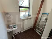 Spațiu comercial- servicii, alimentație publică 