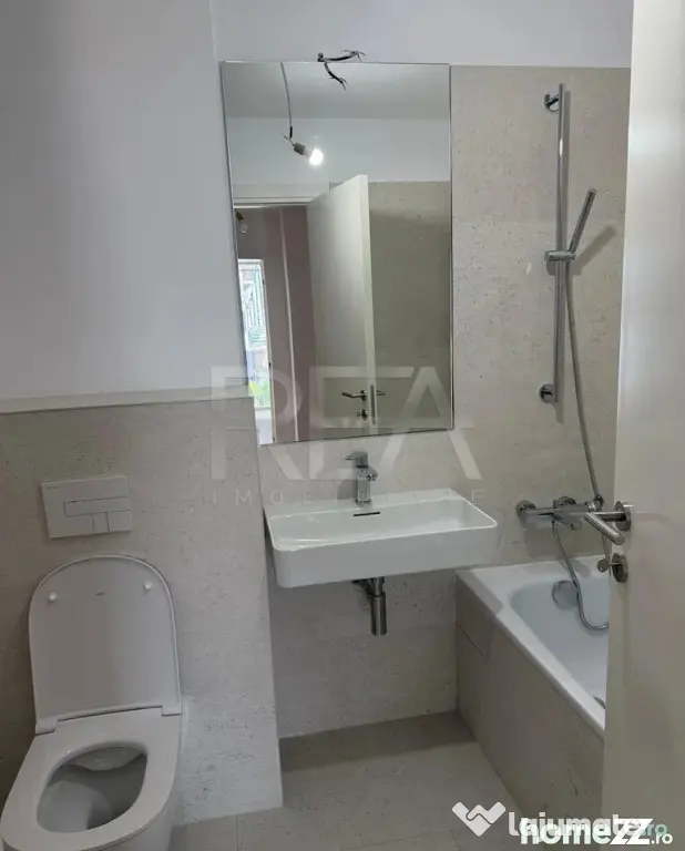 2 Camere Up Site Floreasca + Boxa - Bucuresti (Bucuresti-Ilfov)
