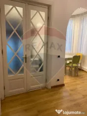 Vila de închiriat–Calea Moșilor /133 mp utili+60 Curt... 