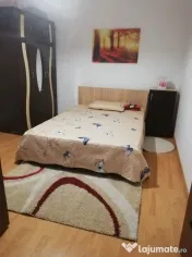 Apartament 3 camere, semidecomandat - zona Garii 