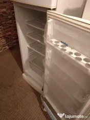 vând frigider cu congelator arctic 