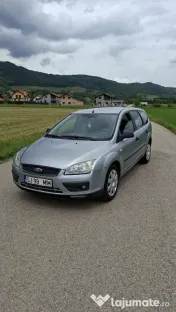 Vând Ford Focus 