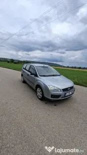 Vând Ford Focus 