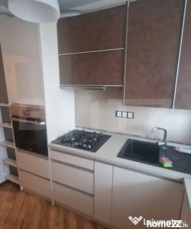 Apartament modern cu 2 camere, proaspăt renovat, pregătit - Brasov (Brasov)