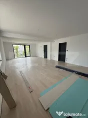Apartament lux 100 mp, 3 camere, Central 