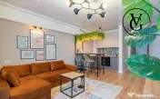 Apartament 2 camere lux- zona Rex/Mamaia -200 m pana la plaj