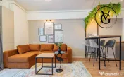 Apartament 2 camere lux- zona Rex/Mamaia -200 m pana la plaj