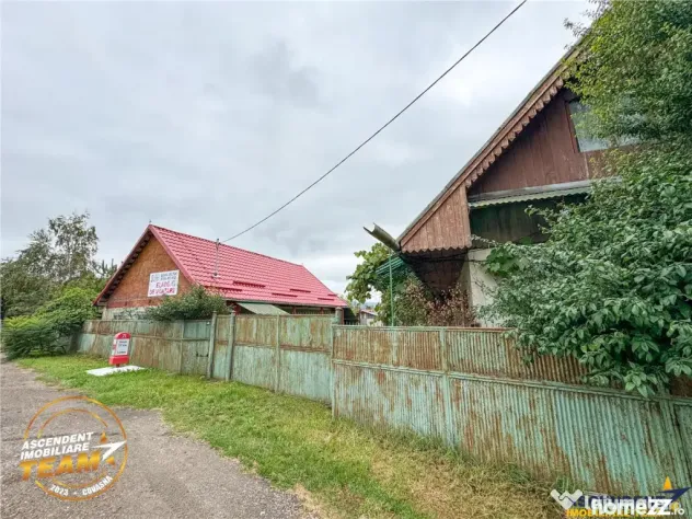 FILM! 2 case,domeniu de 1.660mp, cu atelier,anexe,Lemnia,Co