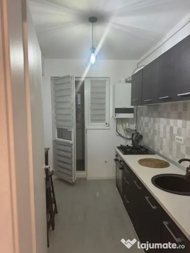 Berceni metrou biruintei etaj 1