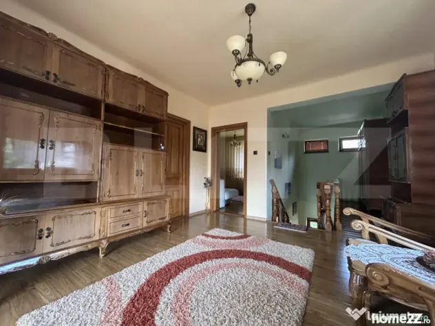 Casă individuală spațioasă în Gherla – 221 mp utili, - Gherla (Cluj)