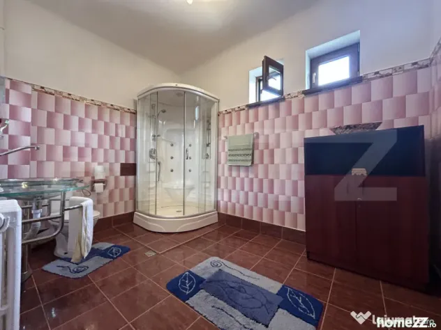 Casă individuală spațioasă în Gherla – 221 mp utili, - Gherla (Cluj)
