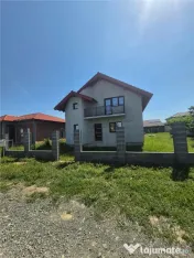 Casa Individuala - intabulata - la gri - zona foarte buna