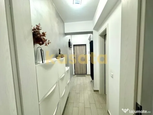 2 camere vanzare, luminos, loc de parcare