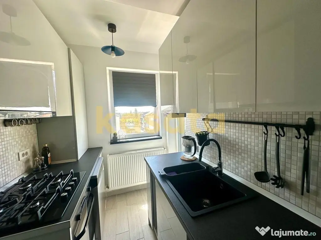 2 camere vanzare, luminos, loc de parcare