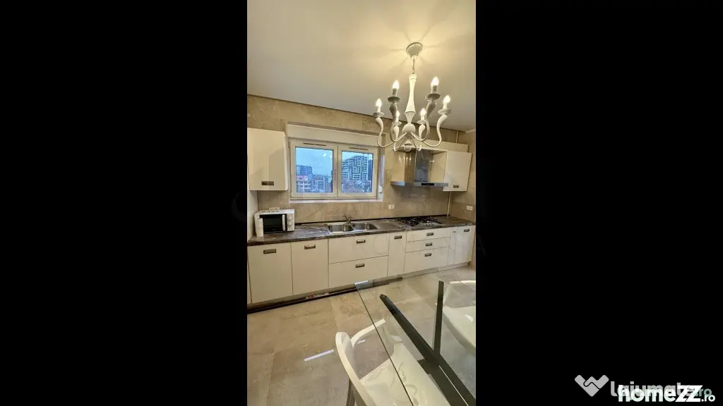 Apartament 3 camere 140mp Loc de parcare inclus