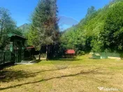 Casă / Vilă 10 camere Lepsa 