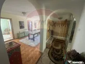 Casă / Vilă 10 camere Lepsa