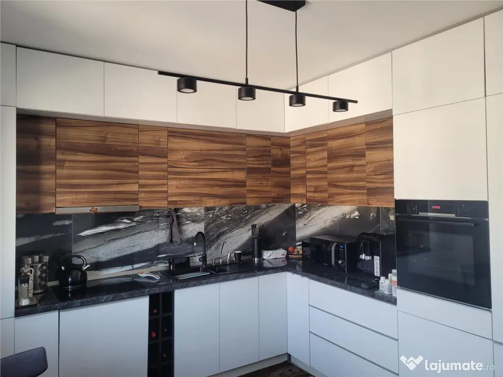 CHISODA - LUX - 4 CAMERE - 3 BAI - 2 BALCOANE - INCALZIRE PA
