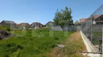 Teren intravilan 1504 mp, zonă case, toate utilitățile î