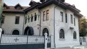 VILA REPREZENTATIVA 16 CAMRE PIATA LAHOVARI