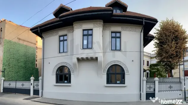 VILA REPREZENTATIVA 16 CAMRE PIATA LAHOVARI