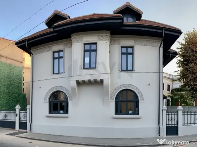 VILA REPREZENTATIVA 16 CAMRE PIATA LAHOVARI