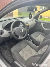 Dacia Sandero 1,4 - 2009 - pret negociabil 