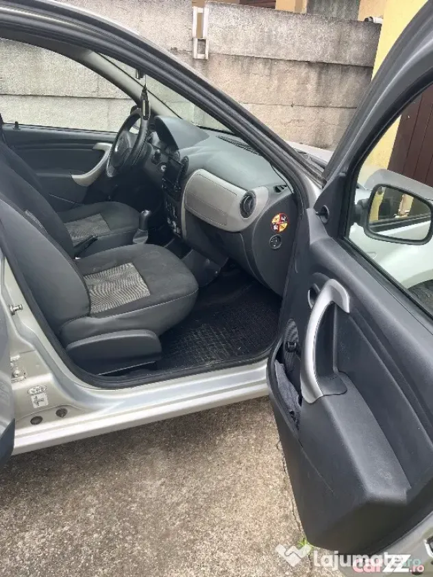 Dacia Sandero 1,4 - 2009 - pret negociabil