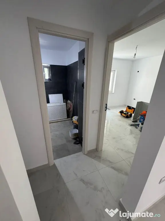 Apartament 2 camere decomandat-Spatiu comercial-zona Inel2