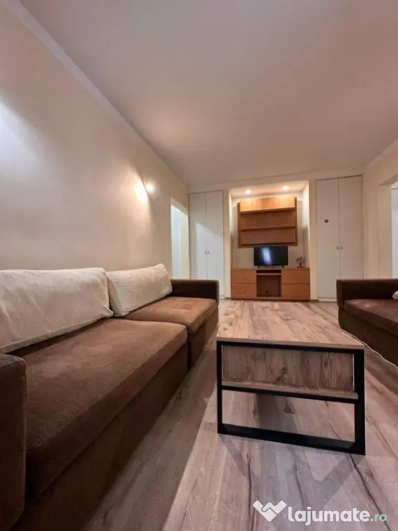 Apartament 2 camere de vânzare în zona Tomis III – City