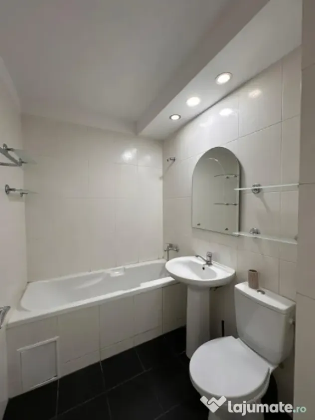 Apartament 2 camere de vânzare în zona Tomis III – City