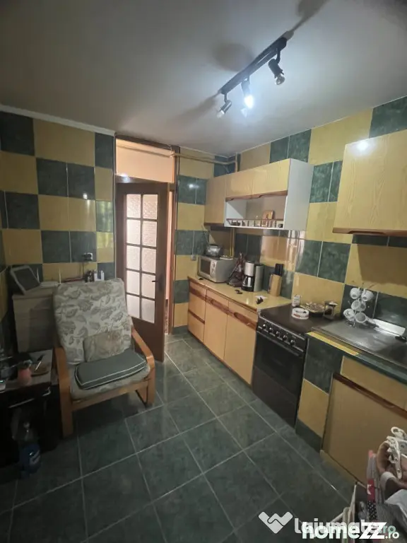 Apartament 3 camere etaj 1 Traian