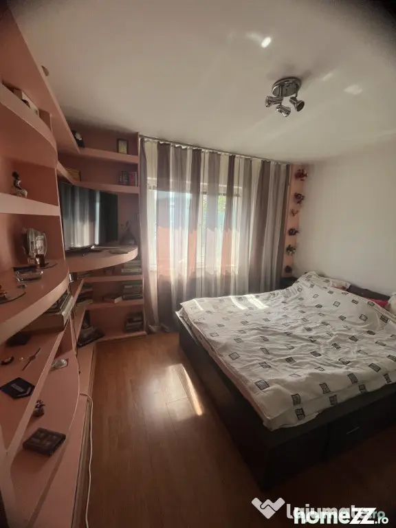 Apartament 3 camere etaj 1 Traian