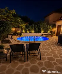 CASA INDIVIDUALA CU PISCINA
