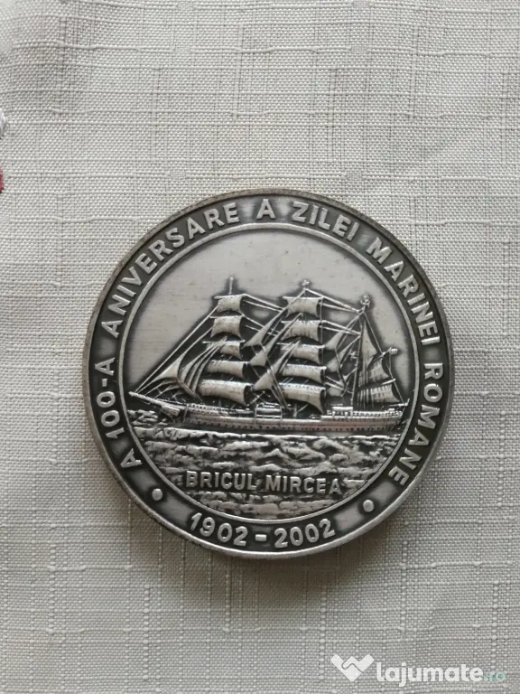 Vand medalie aniversara 100 ani Ziua Marinei