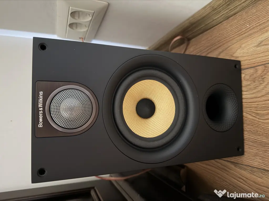 Boxe de raft Bowers & Wilkins (B&W) 686 S2 - Stare Impecabilă Ca Noi
