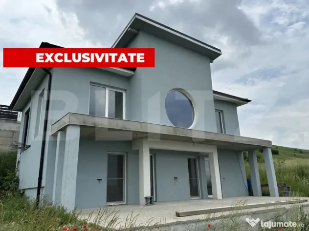 EXCLUSIV: Casă modernă, terasă panoramică, teren 500 mp,