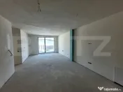 OPORTUNITATE! Apartament cu 3 camere, geam la baie, zona Int 