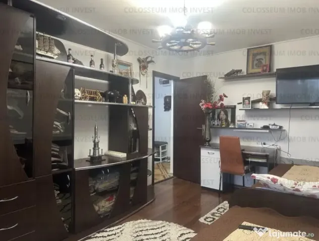 Racadau - Apartament 2 camere, decomandat, confort 1, parcare, boxa!