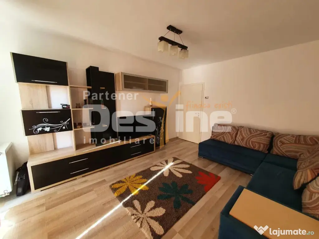 Apartament cu 2 camere 60 mp, etaj intermediar, cu loc de pa