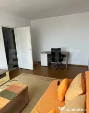 Apartament 2 camere, balcon generos, Centru Civic