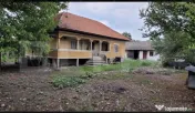 Casa si Teren-6870 Mp Comuna Arcani 