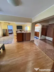 Apartament complet mobilat, 3 camere, garaj - Primăverii 